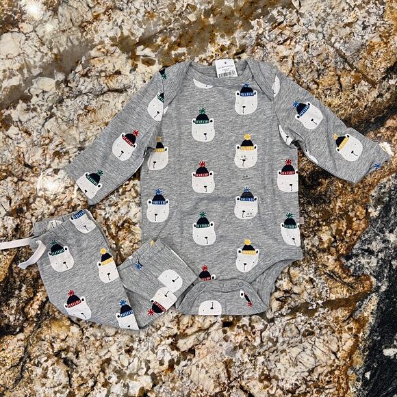 NWT GAP Baby Grey W/Polar Bear Print Bodysuit & Pull-On Pants - SIZE 3-6M - Picture 2 of 10